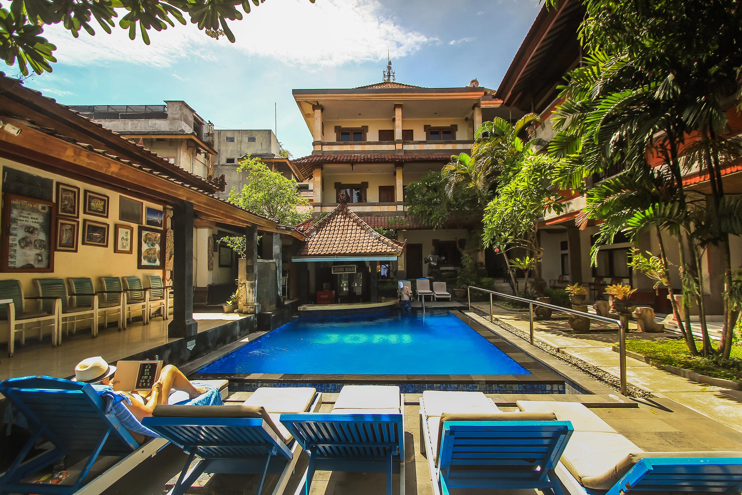 Legian Village Hotel - CHSE Certified Esterno foto