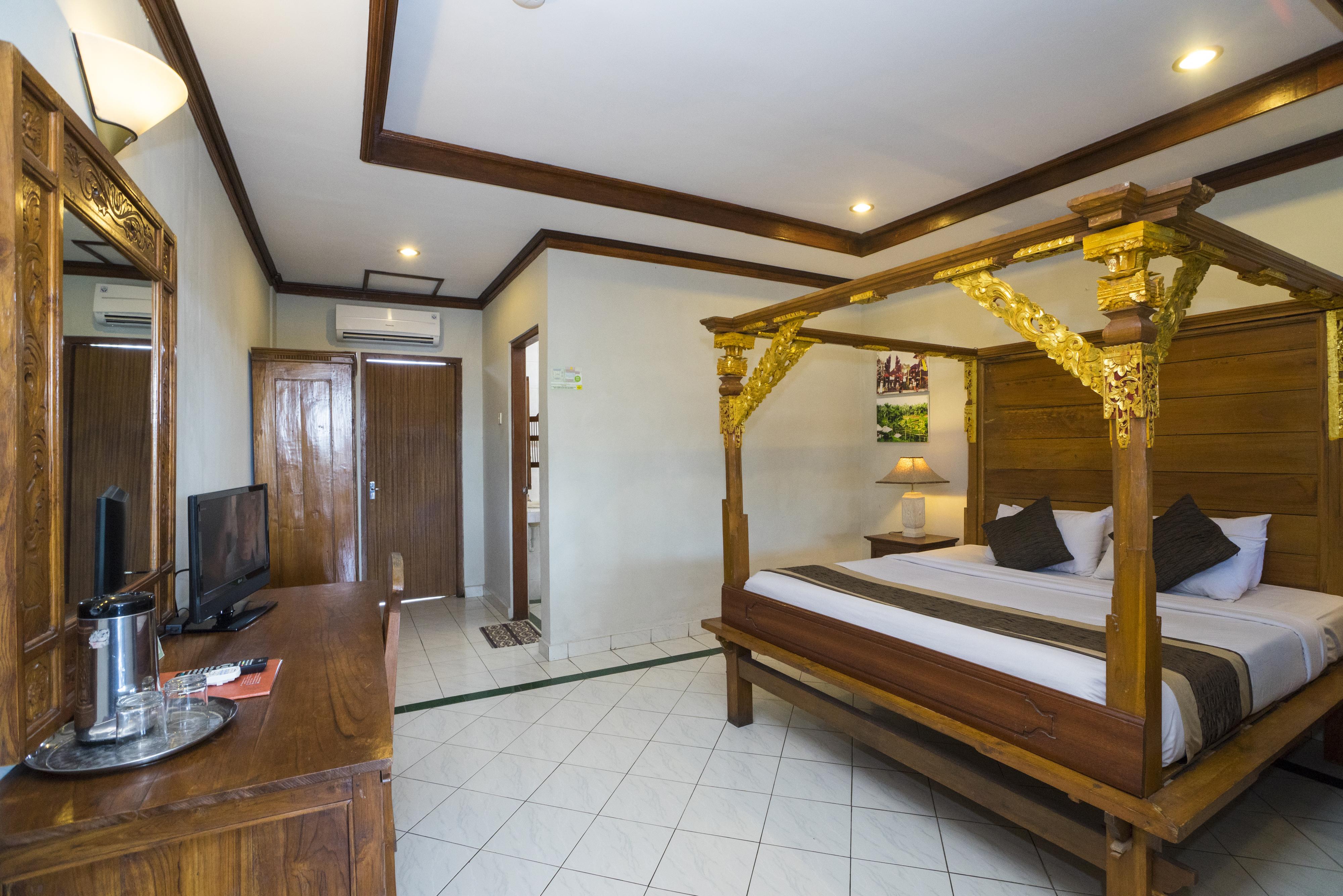 Legian Village Hotel - CHSE Certified Esterno foto