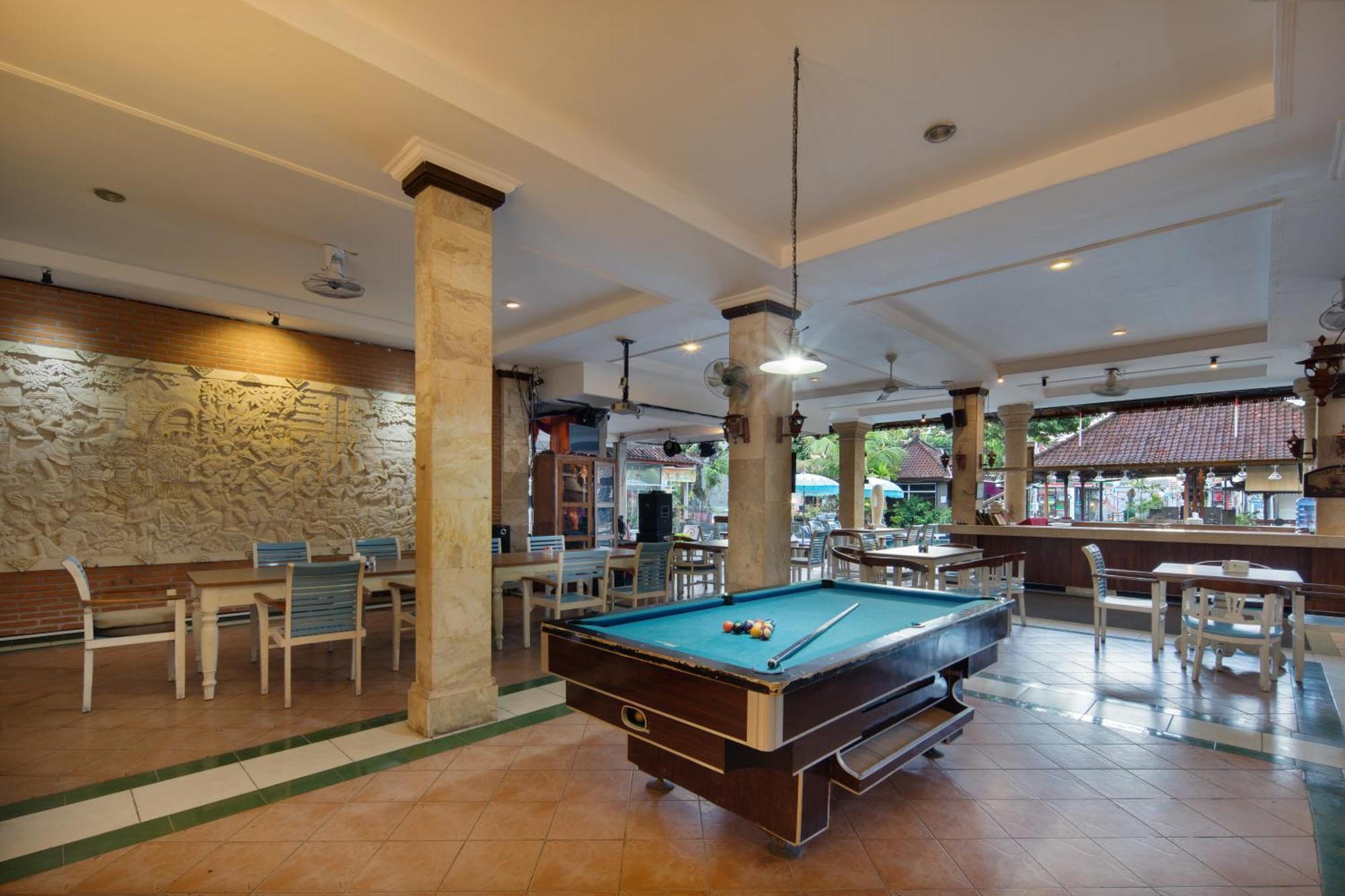 Legian Village Hotel - CHSE Certified Esterno foto